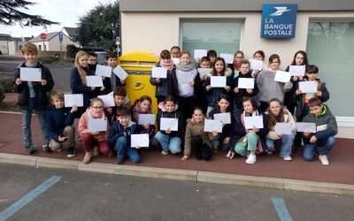 Les CM1 à la Poste